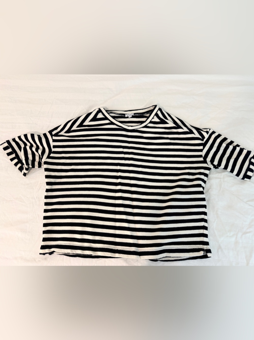 Splendid striped drop short sleeve sleeve crop shirt L